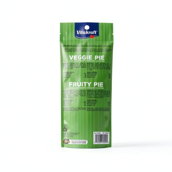 Vitakraft Small Pet Treats Timothy Hay Pie Foraging Activity-7